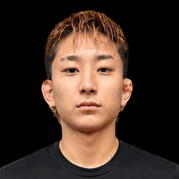 profile_eiki_suzuki